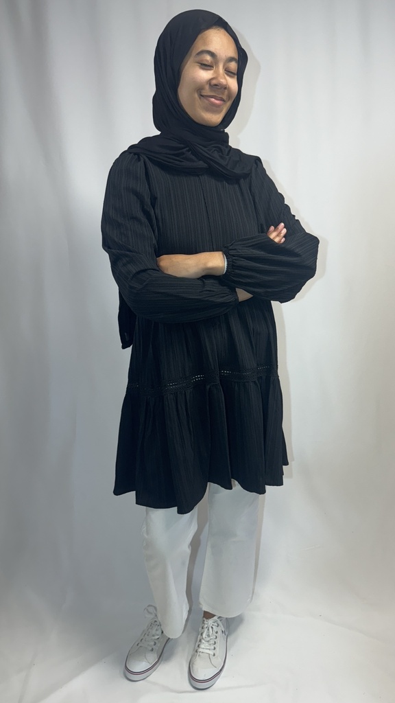 Tunique robe plissé a dentelle 