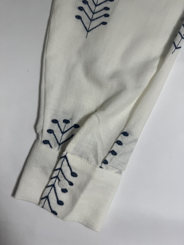Tunique a broderie bleu 