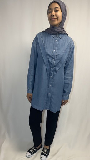Tunique en jean et couture en v